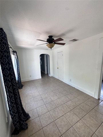 3134 17TH STREET N, St Petersburg, FL 33713