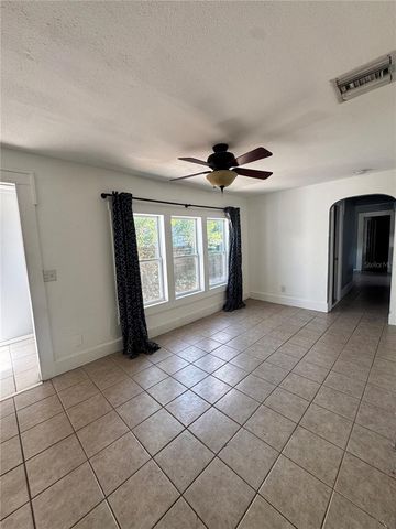 3134 17TH STREET N, St Petersburg, FL 33713