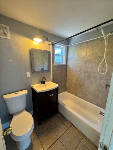 3134 17TH STREET N, St Petersburg, FL 33713