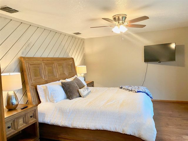502 Harbor DR 2, Spicewood, TX 78669