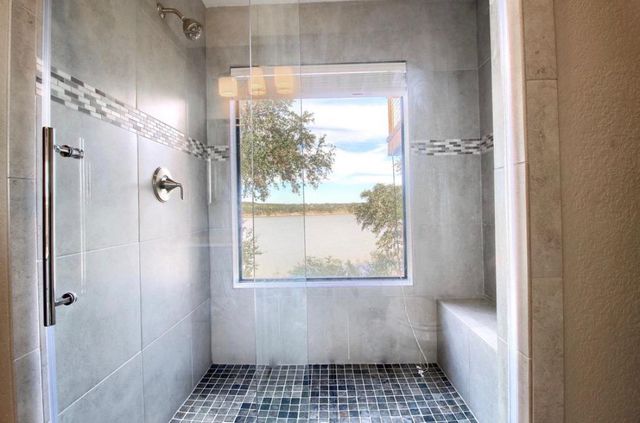 502 Harbor DR 2, Spicewood, TX 78669