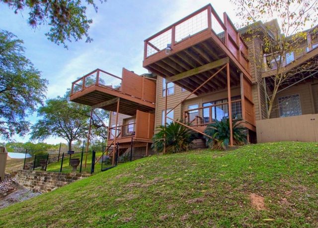 502 Harbor DR 2, Spicewood, TX 78669