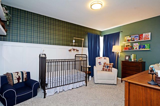 911 Sunnyview Lane, Minnetonka, MN 55305