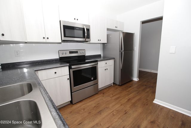 440 Mercury Avenue SE E, Palm Bay, FL 32909