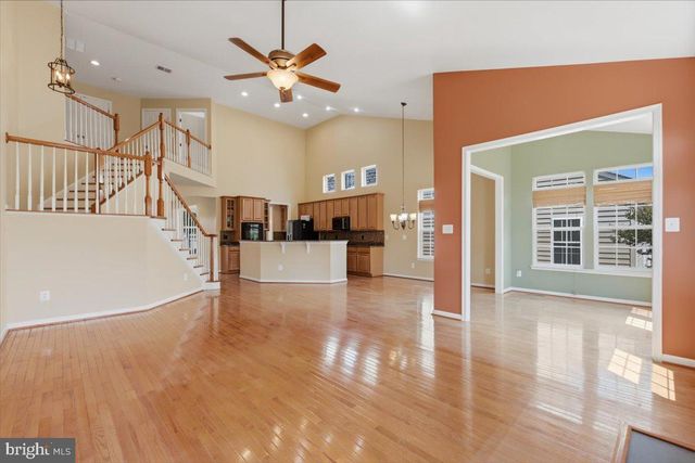 5108 SEWELLS POINTE DR, Fredericksburg, VA 22407