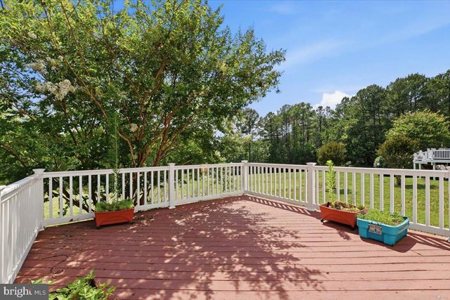 5108 SEWELLS POINTE DR, Fredericksburg, VA 22407