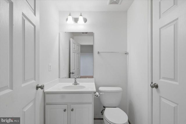 5108 SEWELLS POINTE DR, Fredericksburg, VA 22407