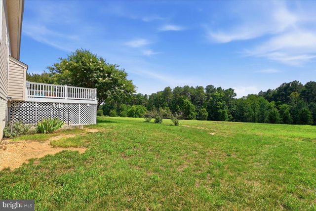 5108 SEWELLS POINTE DR, Fredericksburg, VA 22407