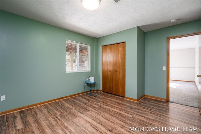 3334 Hazelnut Drive, Grand Rapids, MI 49504