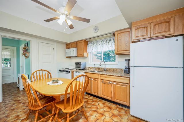 247 Allen Street, Lawrence, NY 11559
