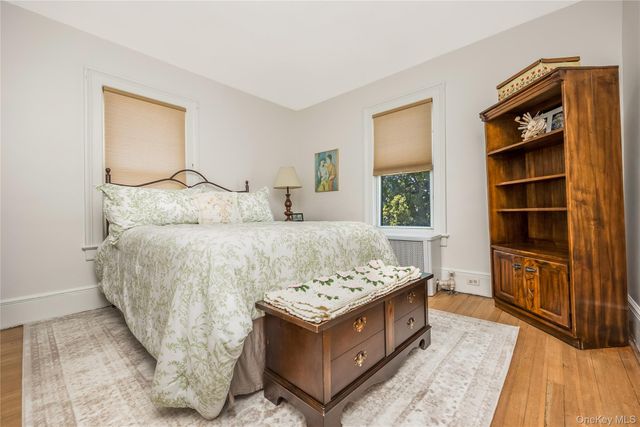 247 Allen Street, Lawrence, NY 11559
