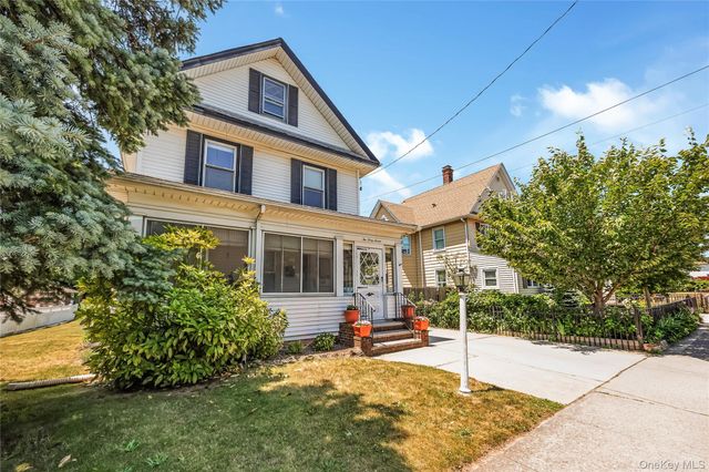 247 Allen Street, Lawrence, NY 11559