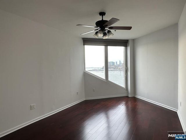 600 Harbor Boulevard 1034, Weehawken, NJ 07086