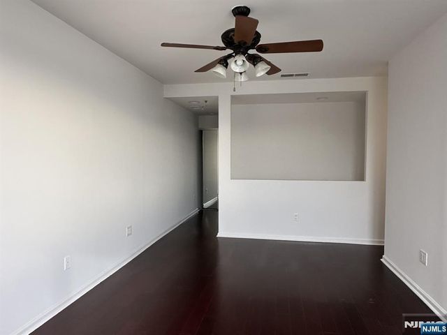 600 Harbor Boulevard 1034, Weehawken, NJ 07086