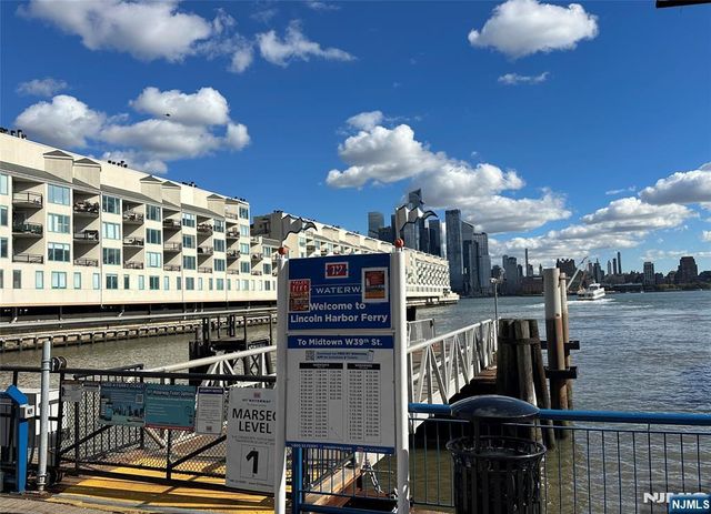 600 Harbor Boulevard 1034, Weehawken, NJ 07086