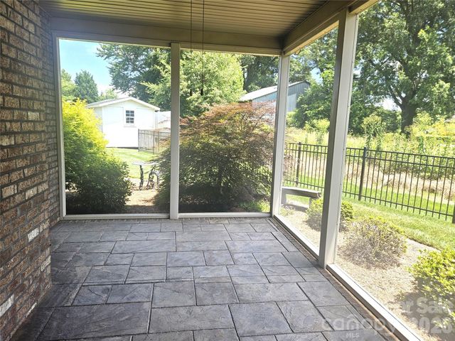 323 Wendover Drive, Locust, NC 28097