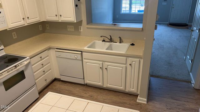 5737 Clearbay Lane, Raleigh, NC 27612