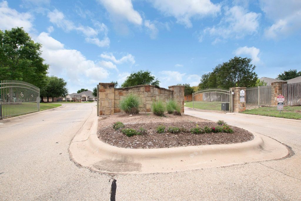 408 Copper Ridge LOOP, Temple, TX 76502