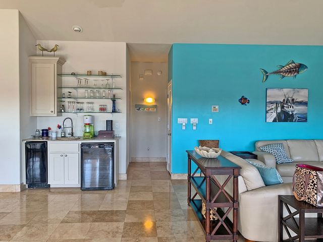 813 Tarpon Ave, Port Isabel, TX 78578