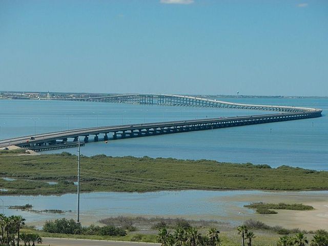 813 Tarpon Ave, Port Isabel, TX 78578