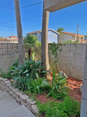 813 Tarpon Ave, Port Isabel, TX 78578