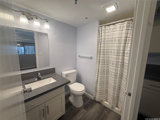 1188 Bishop Street 3212, Honolulu, HI 96813