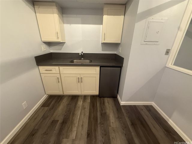 1188 Bishop Street 3212, Honolulu, HI 96813