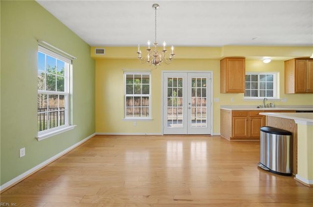 5060 Kings Grant CIR, Suffolk, VA 23434