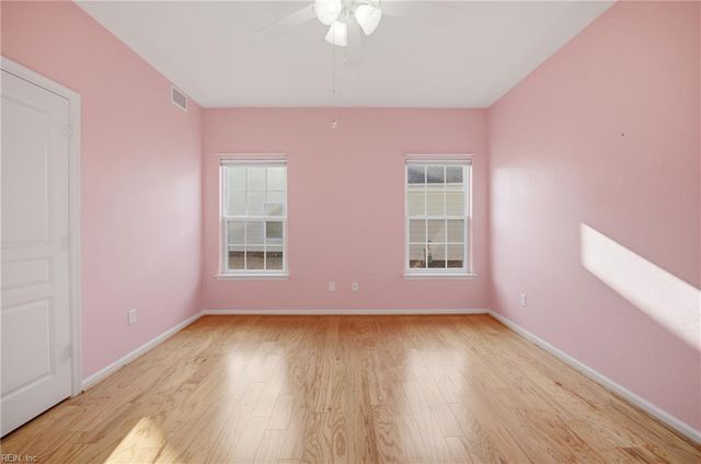 5060 Kings Grant CIR, Suffolk, VA 23434