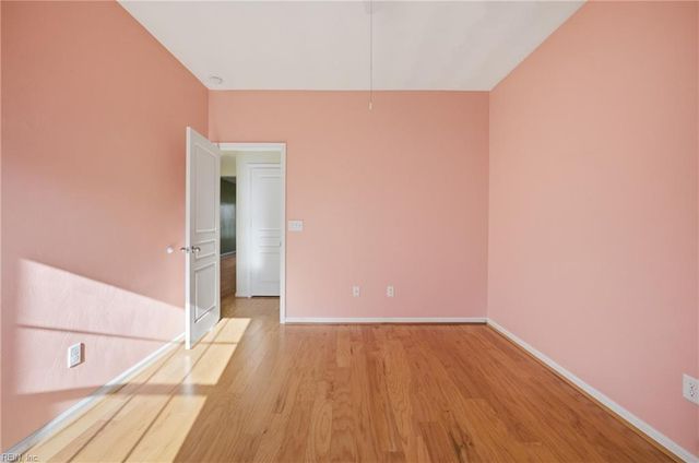 5060 Kings Grant CIR, Suffolk, VA 23434