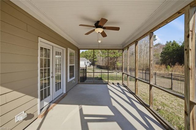 5060 Kings Grant CIR, Suffolk, VA 23434