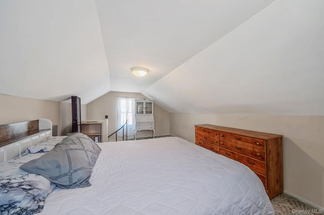 1406 Coates Avenue, Holbrook, NY 11741