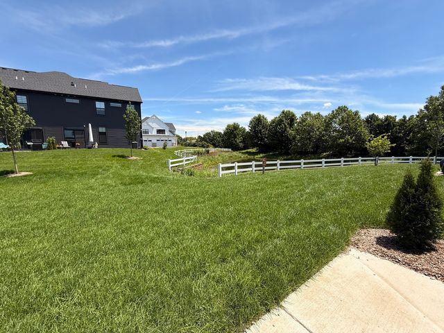 8545 Chadwick Court 8545, Woodridge, IL 60517