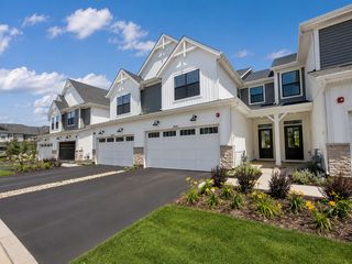 8545 Chadwick Court 8545, Woodridge, IL 60517