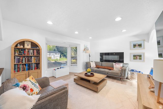 1735 N 450 E, North Ogden, UT 84414