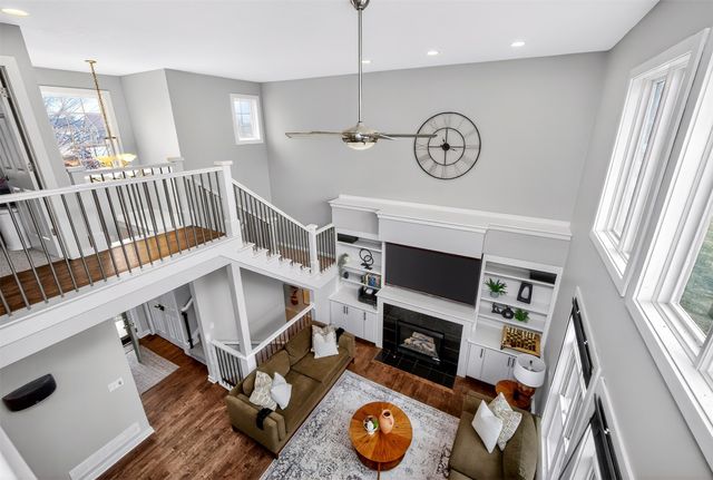 1925 SE Leeann Drive, Waukee, IA 50263