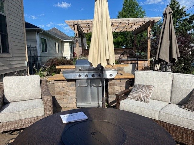 1925 SE Leeann Drive, Waukee, IA 50263