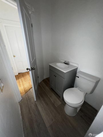 1016 Noe Street B, San Francisco, CA 94114