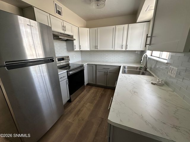 1633 Birch Court, Las Cruces, NM 88001