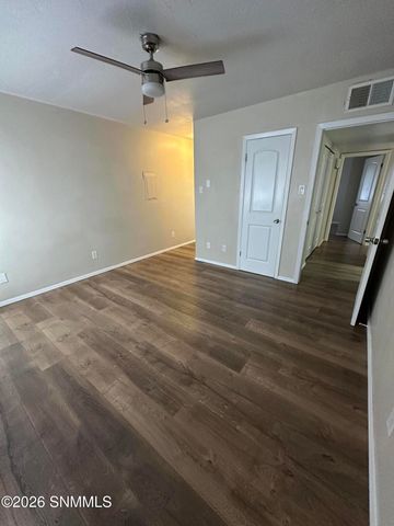 1633 Birch Court, Las Cruces, NM 88001