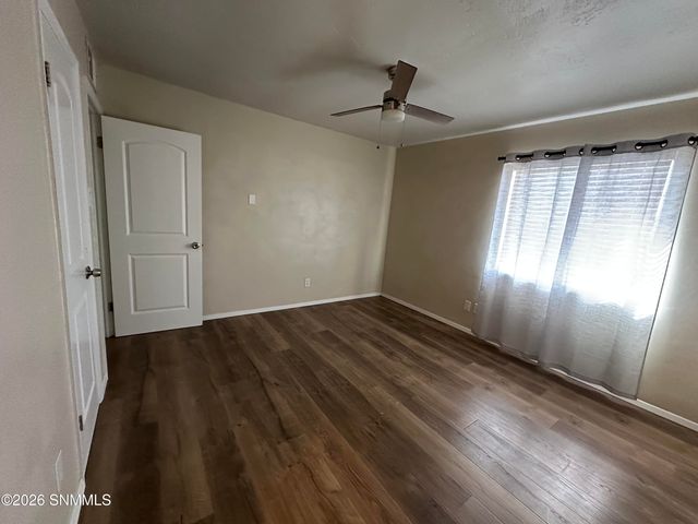 1633 Birch Court, Las Cruces, NM 88001