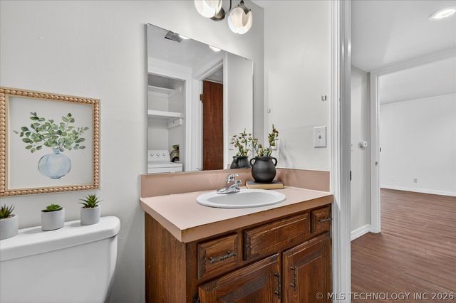 837 Winding Way, Bartlesville, OK 74006