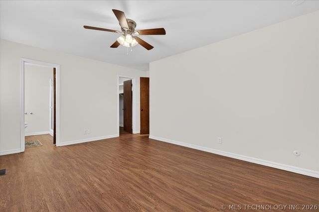 837 Winding Way, Bartlesville, OK 74006