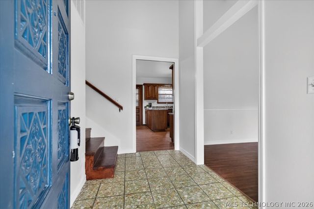 837 Winding Way, Bartlesville, OK 74006