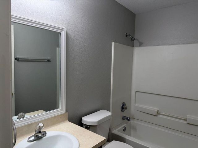 7714 Sunburst Trail Drive, Cypress, TX 77433