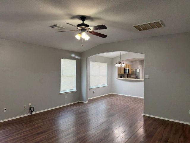 7714 Sunburst Trail Drive, Cypress, TX 77433