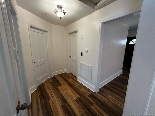 1000 Ivy Road, Fayetteville, NC 28303