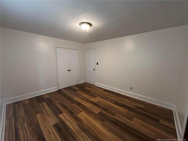 1000 Ivy Road, Fayetteville, NC 28303