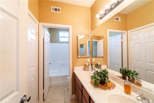 25056 Driftoak, Murrieta, CA 92562