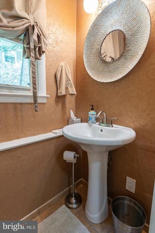 228 WALT WHITMAN BLVD, Cherry Hill, NJ 08003